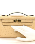Ostrich Kelly Pochette Clutch Parchemin