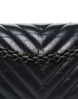 Aged Calfskin Chevron Quilted 2.55 Reissue 225 Flap So Black