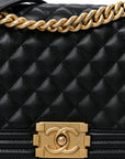 Caviar Quilted Medium Boy Flap Black