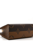 Reverse Monogram Giant Onthego PM