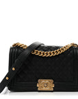 Caviar Quilted Medium Boy Flap Black