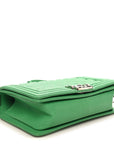 Caviar Quilted Medium Boy Flap Green