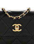 Lambskin Quilted Pearl Crush Clutch With Chain Black