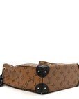 Reverse Monogram Noe Trunk PM