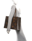 Reverse Monogram Giant Onthego GM