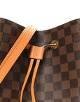 Damier Ebene Neonoe MM Safran