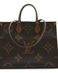 Reverse Monogram Giant Onthego GM