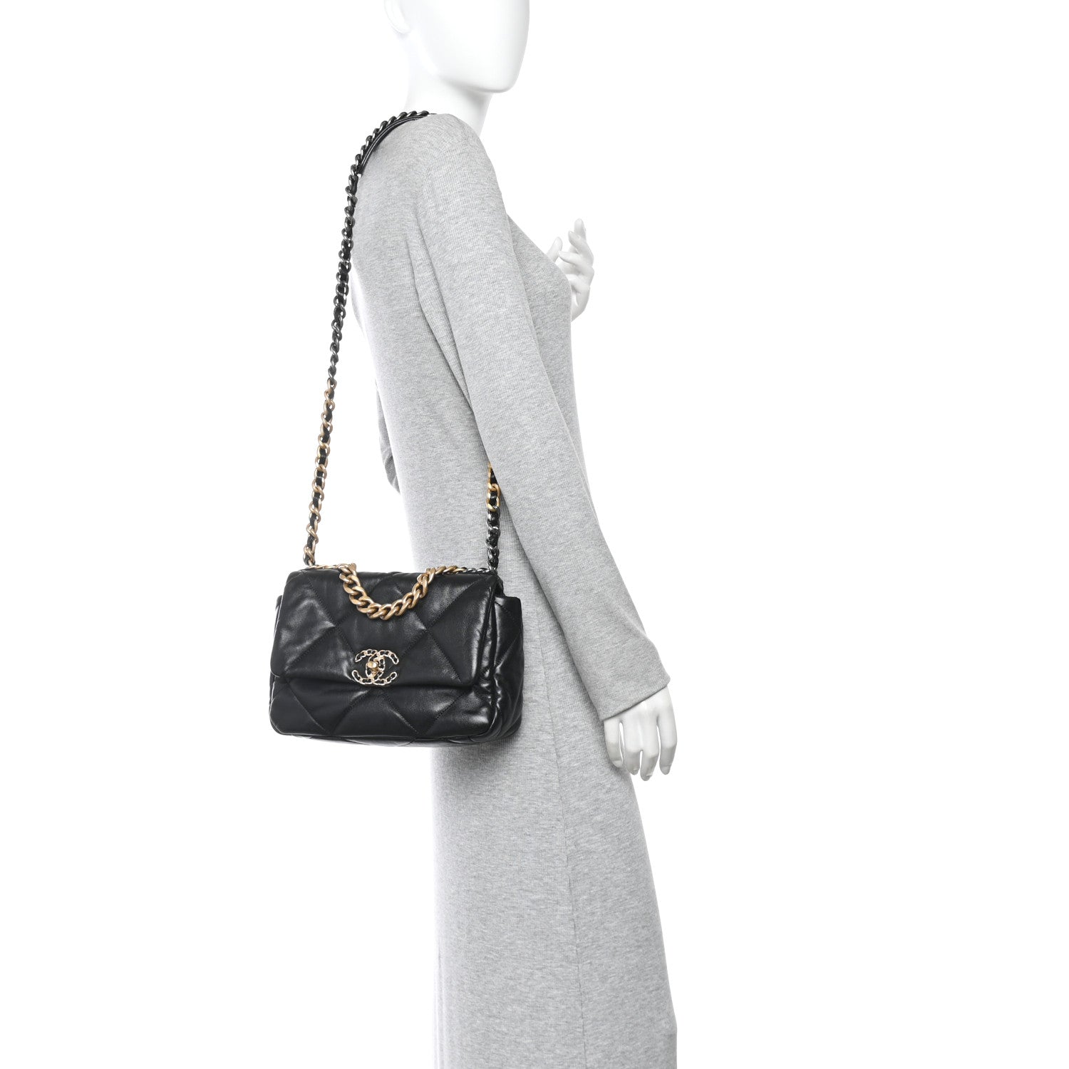 Goatskin Quilted Medium CHNL 19 Flap Black