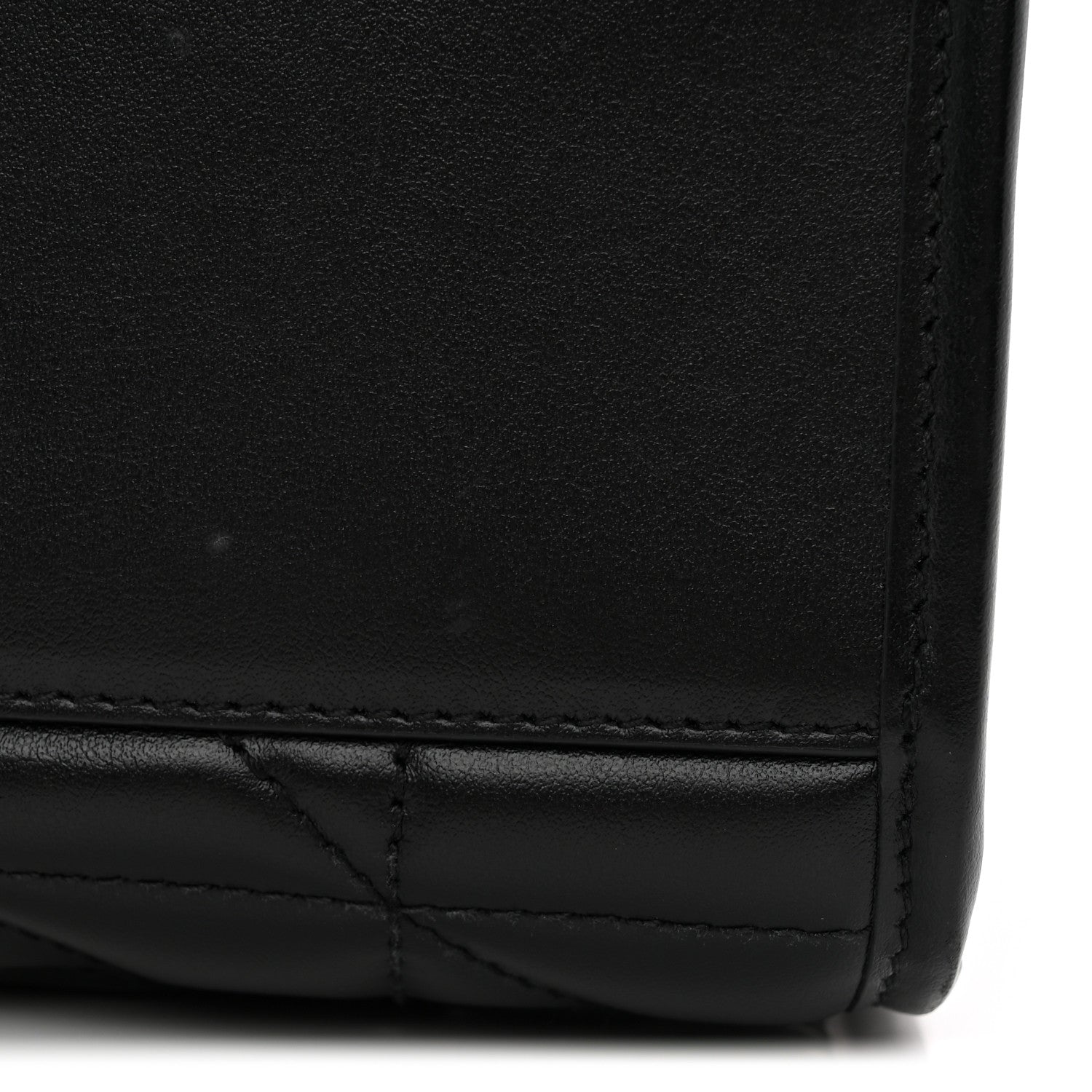 Calfskin Matelasse Aria Small GG Marmont Shoulder Tote Black