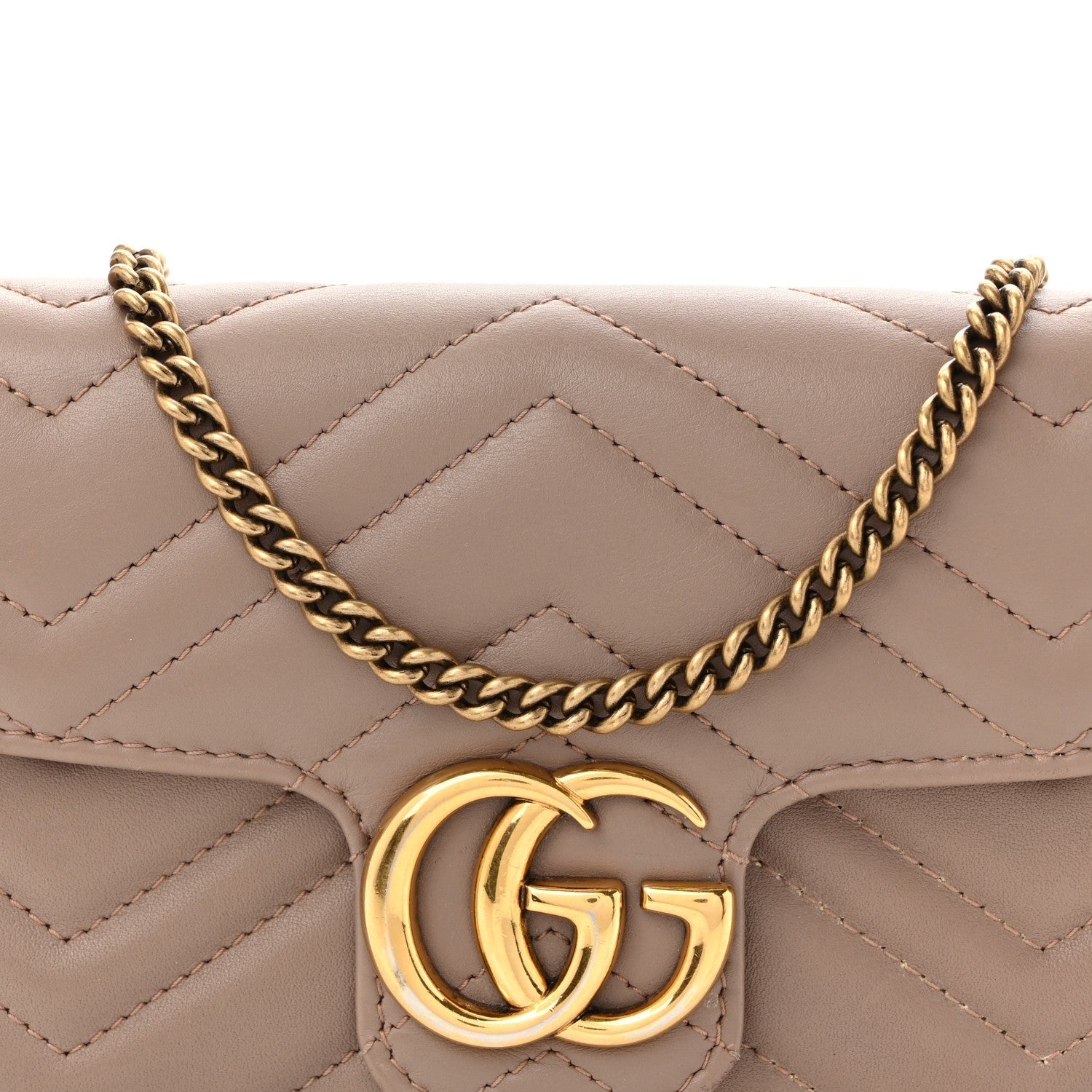 Calfskin Matelasse Super Mini GG Marmont Shoulder Bag Porcelain Rose