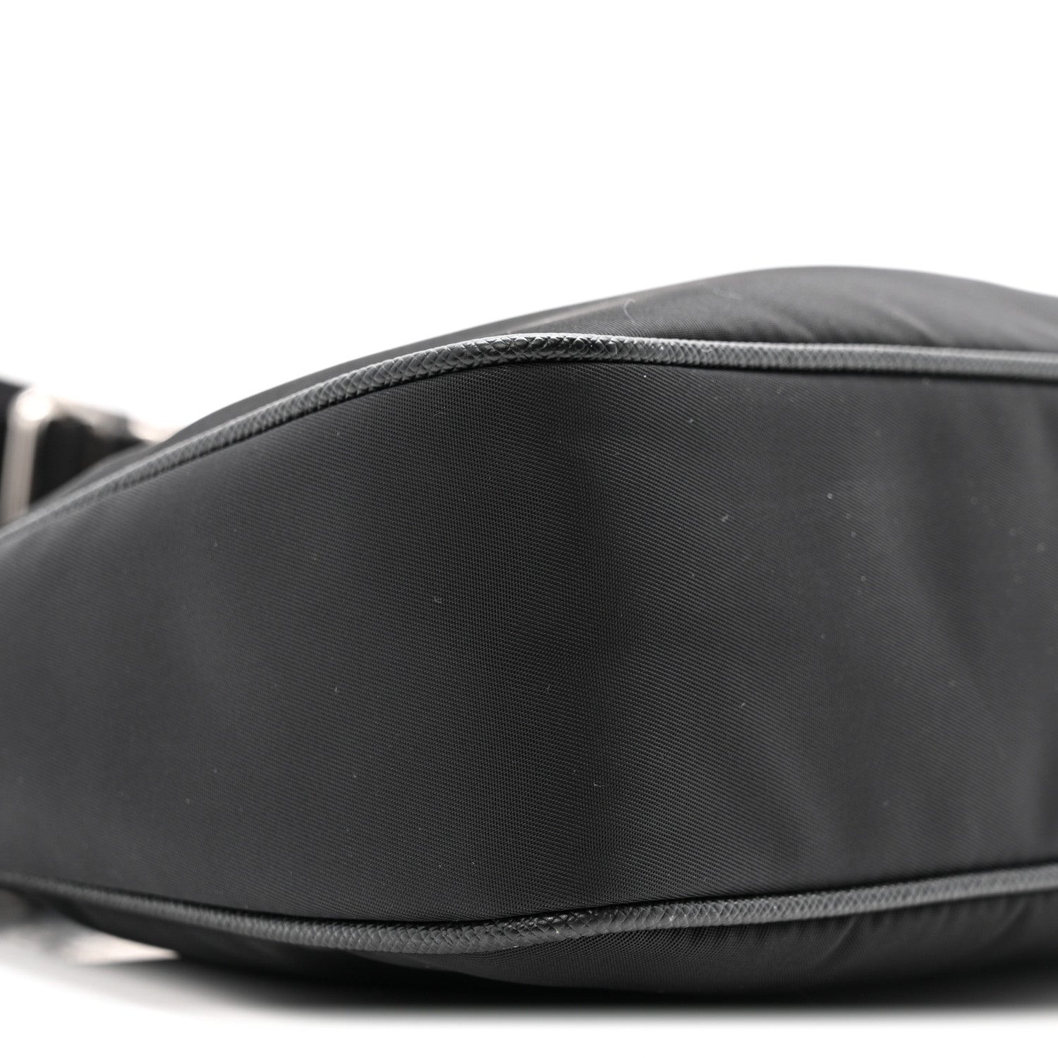 Re-Nylon Saffiano Re-Edition 2005 Shoulder Bag Black