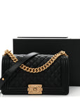 Caviar Quilted Medium Boy Flap Black