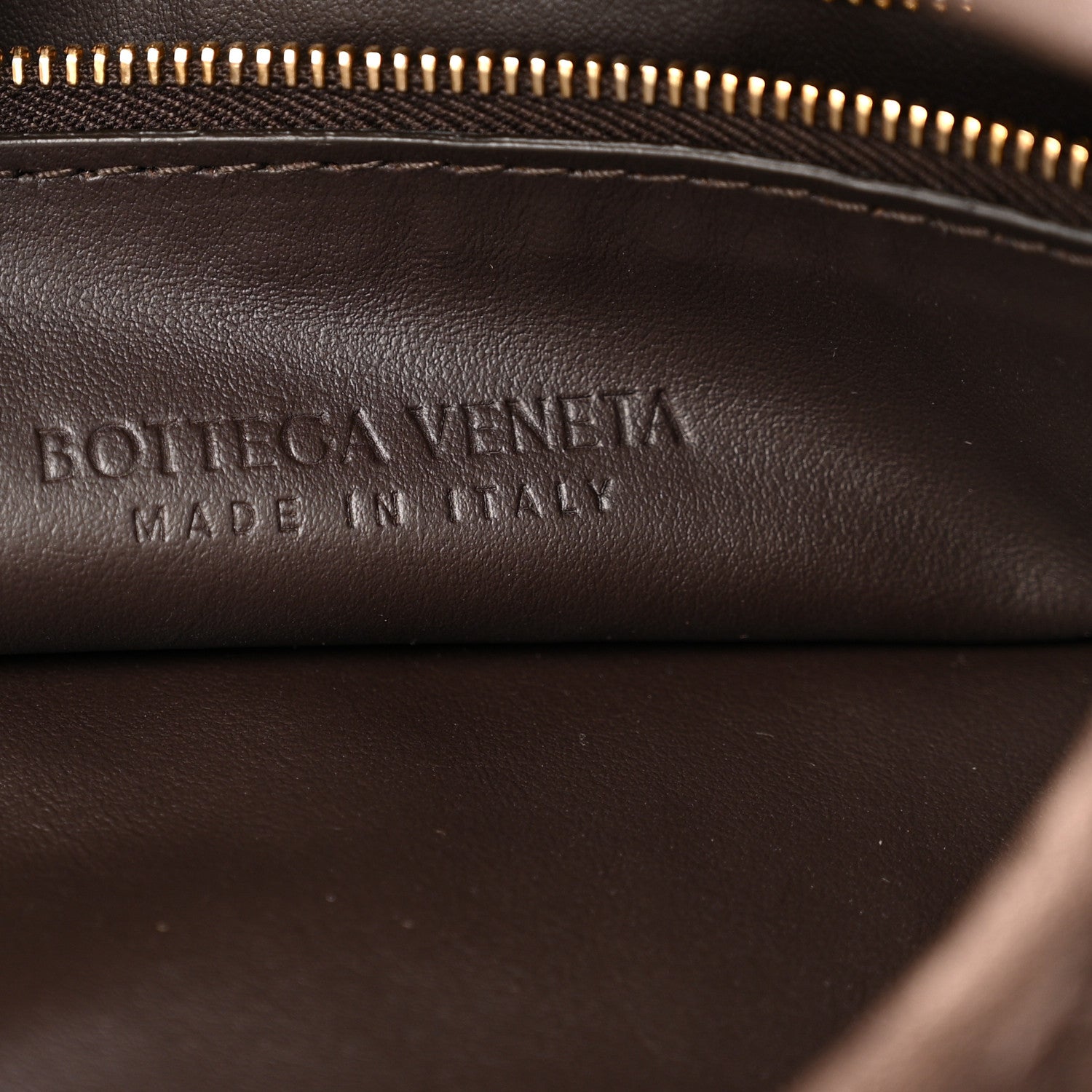 Suede Intrecciato Small Hop Fondant
