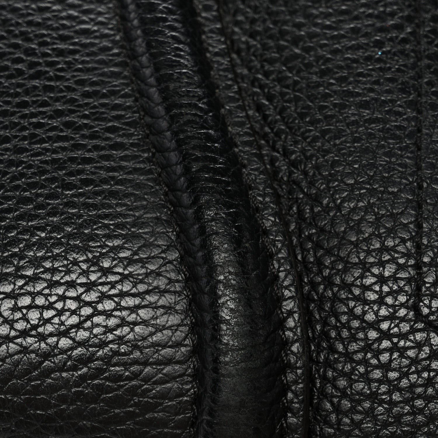 Drummed Calfskin Mini Luggage Black