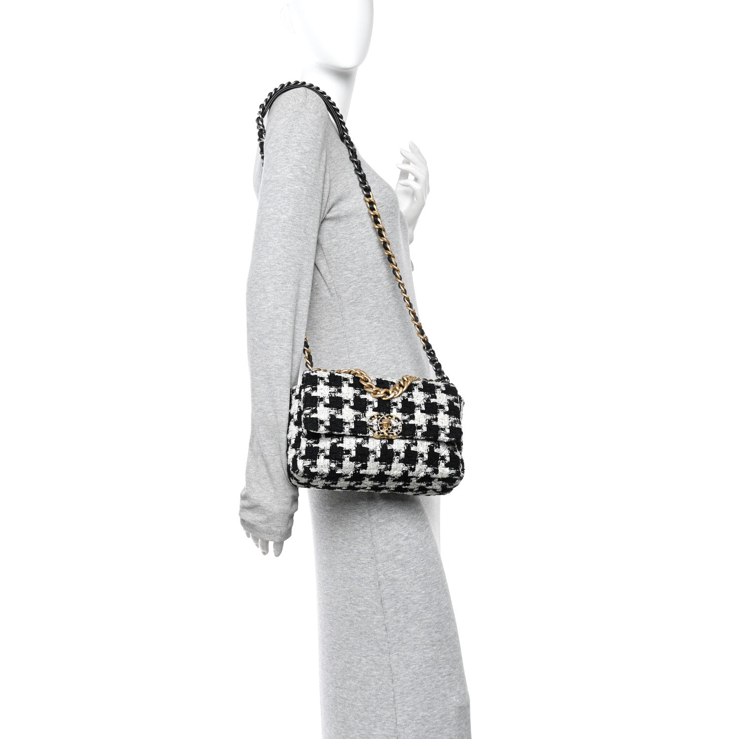 Tweed Quilted Medium CHNL 19 Flap Black Ecru White