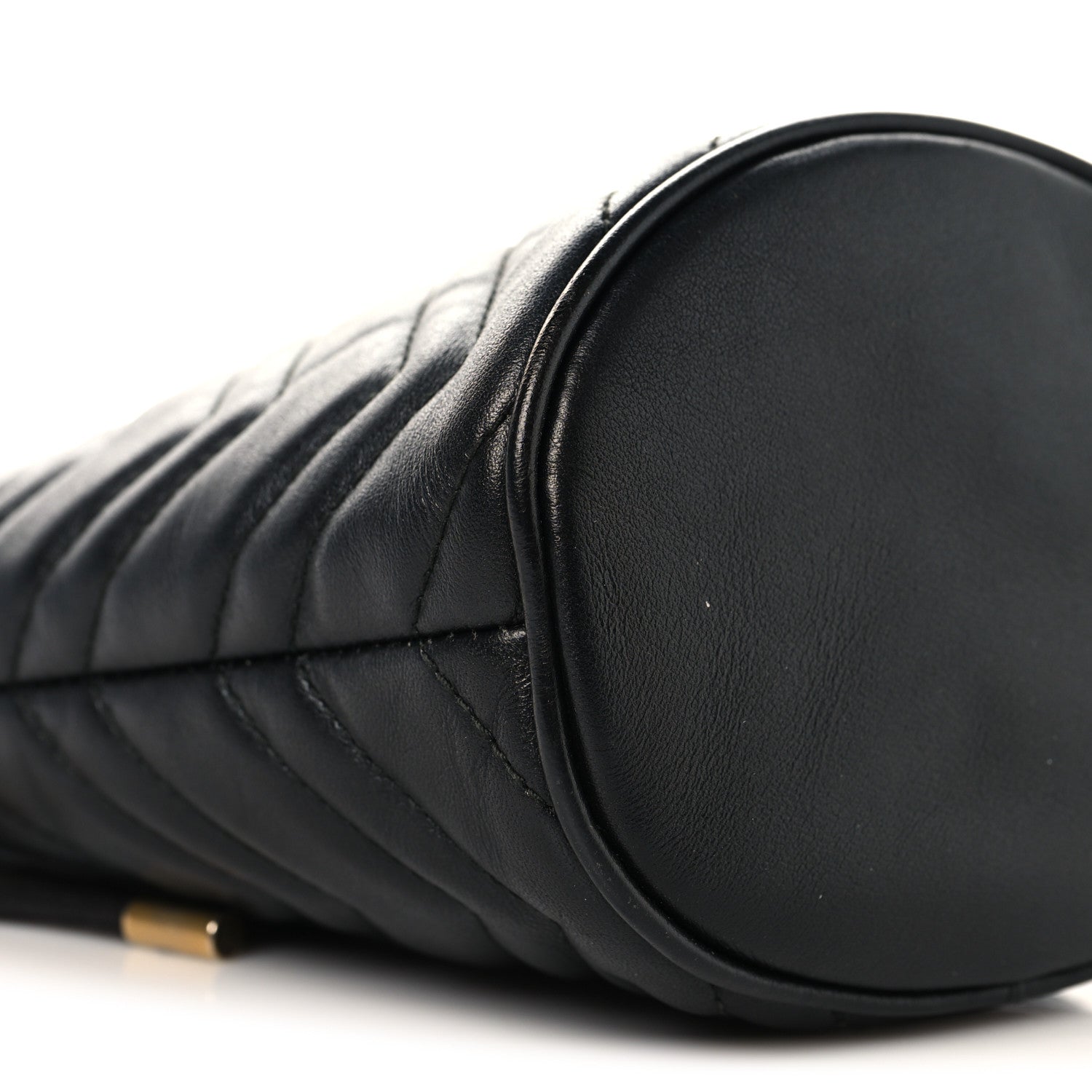 Calfskin Matelasse Mini GG Marmont 2.0 Bucket Bag Black