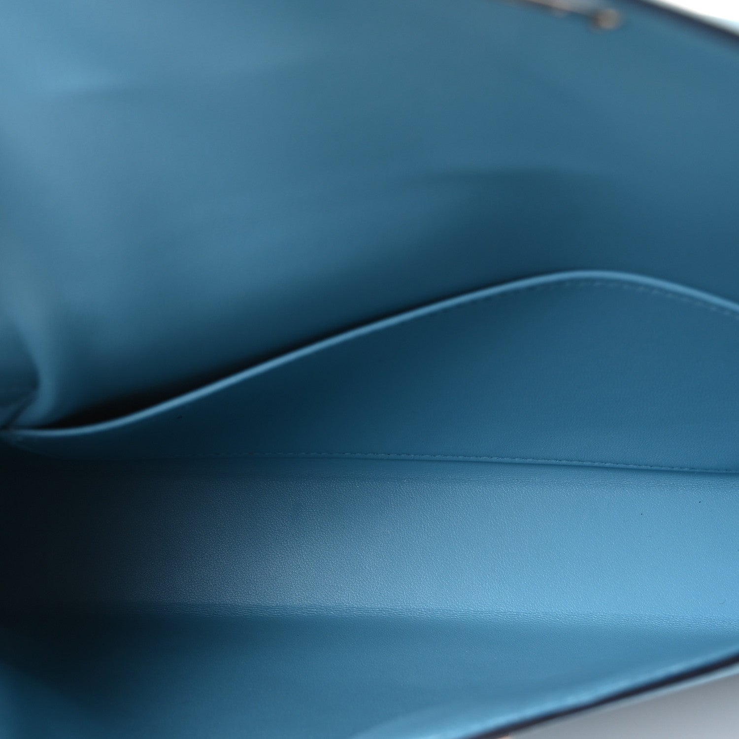 Madame Calfskin Kelly Elan Bleu du Nord