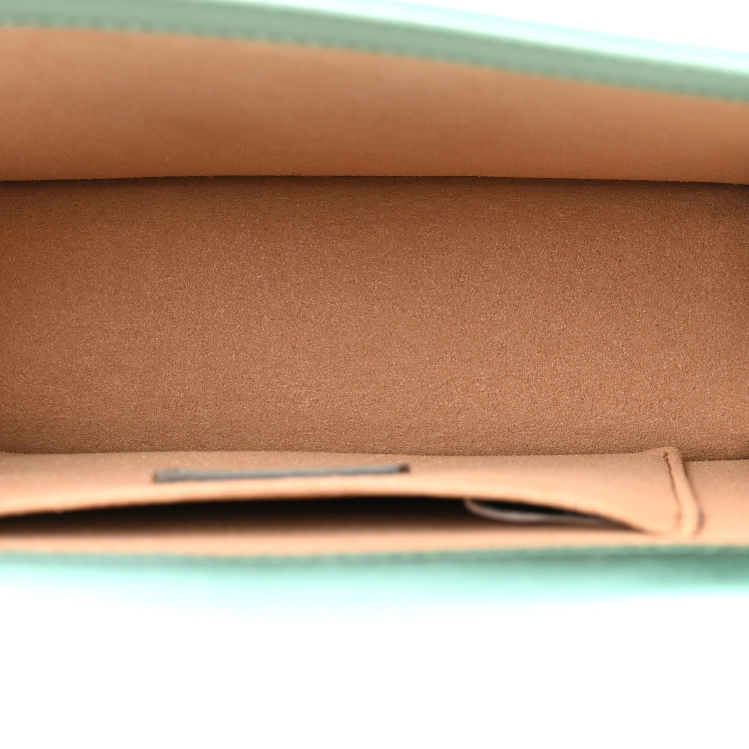 Satin Pearl Varenne Shoulder Bag Green