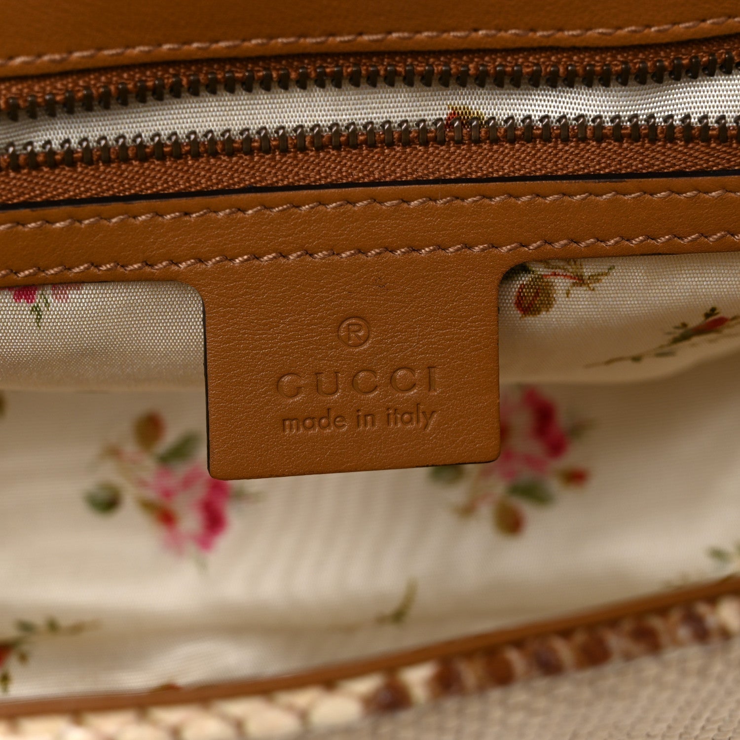 Raffia Elaphe Matelasse Small GG Marmont Shoulder Bag Natural Cream Brown