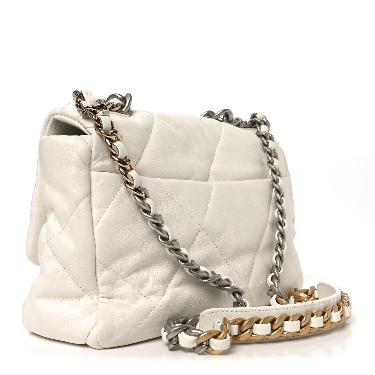 Quilted Large CHNL 19 Flap White
