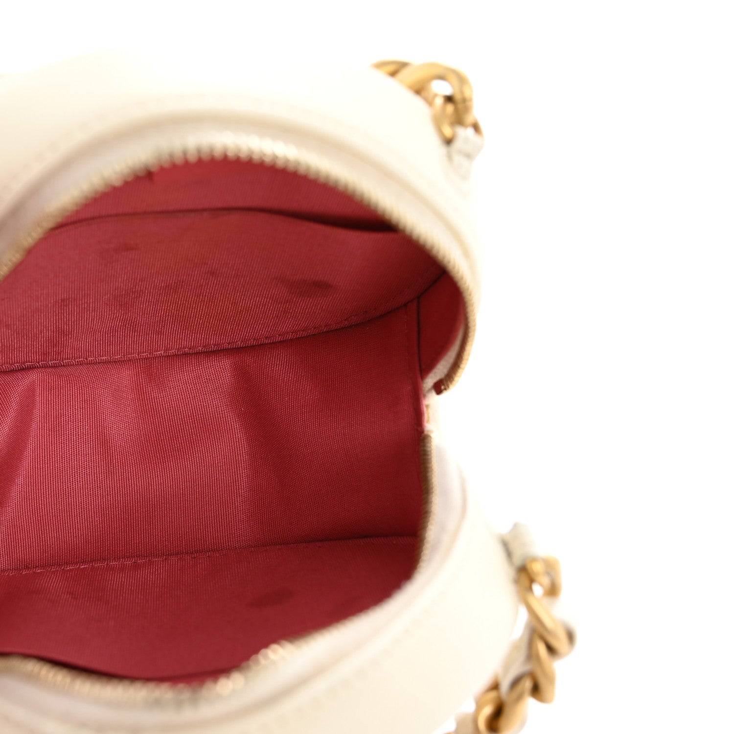 Lambskin Quilted CHNL 19 Round Clutch With Chain White