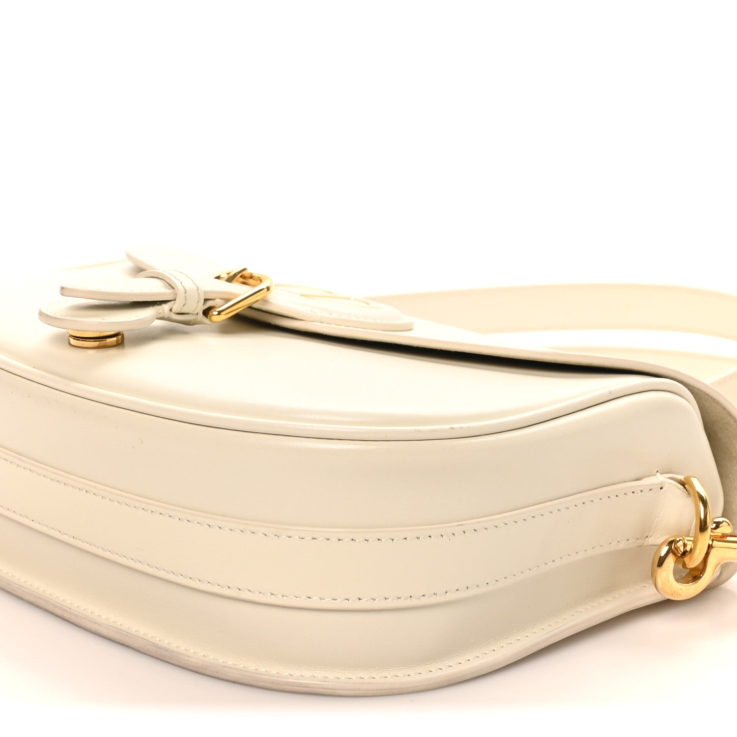 Box Calfskin Medium Bobby Flap Latte