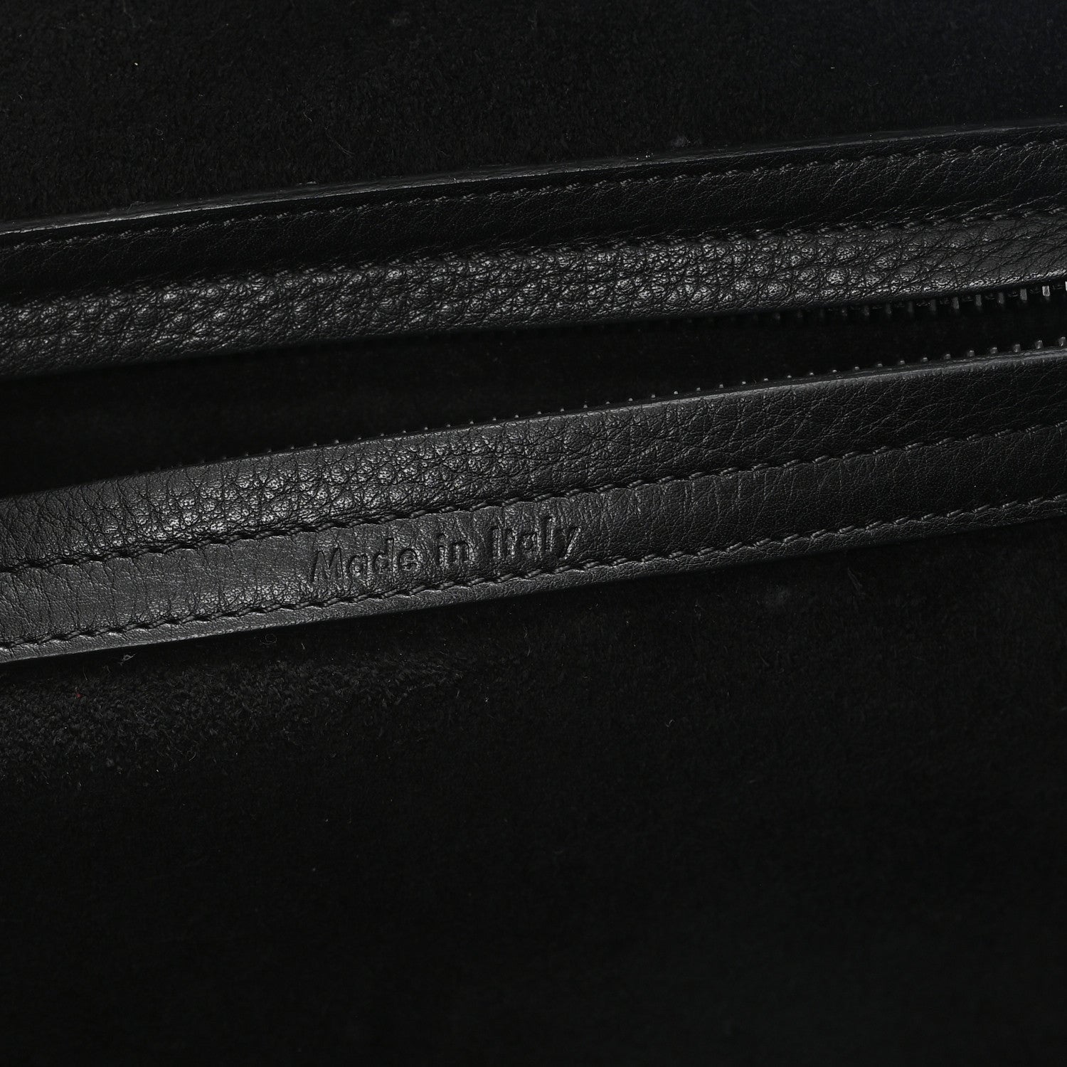 Grained Calfskin Medium Phantom Luggage Black