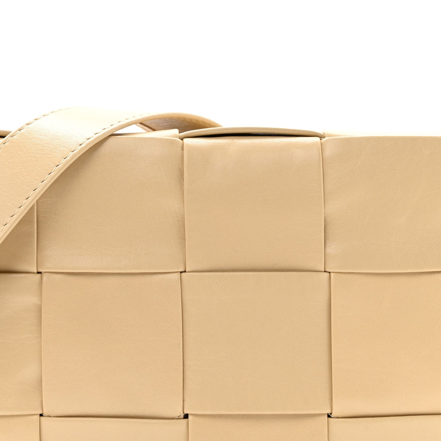 Paper Calfskin Maxi Intrecciato Cassette Crossbody Bag Porridge
