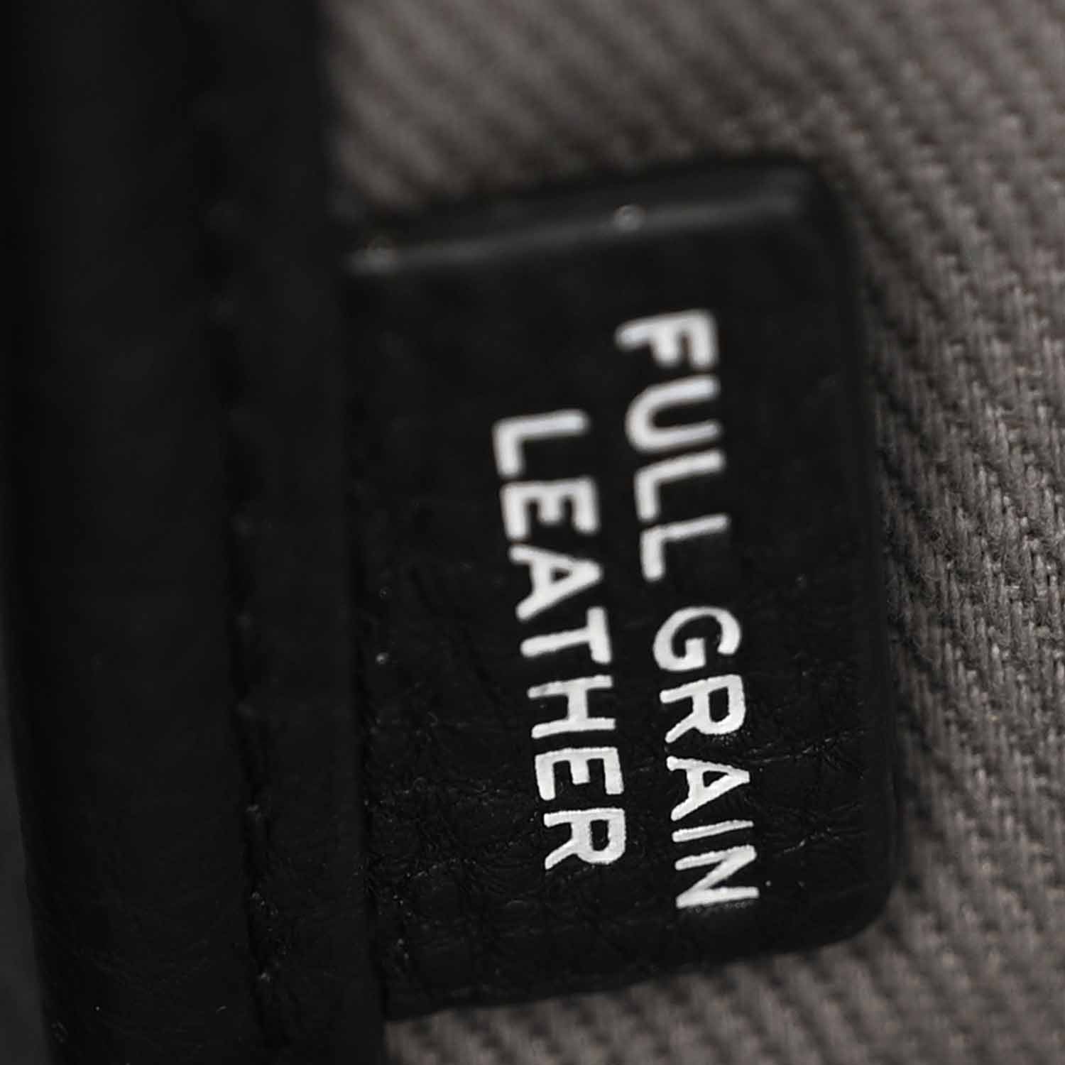 Grained Calfskin Medium The Tote Bag Black