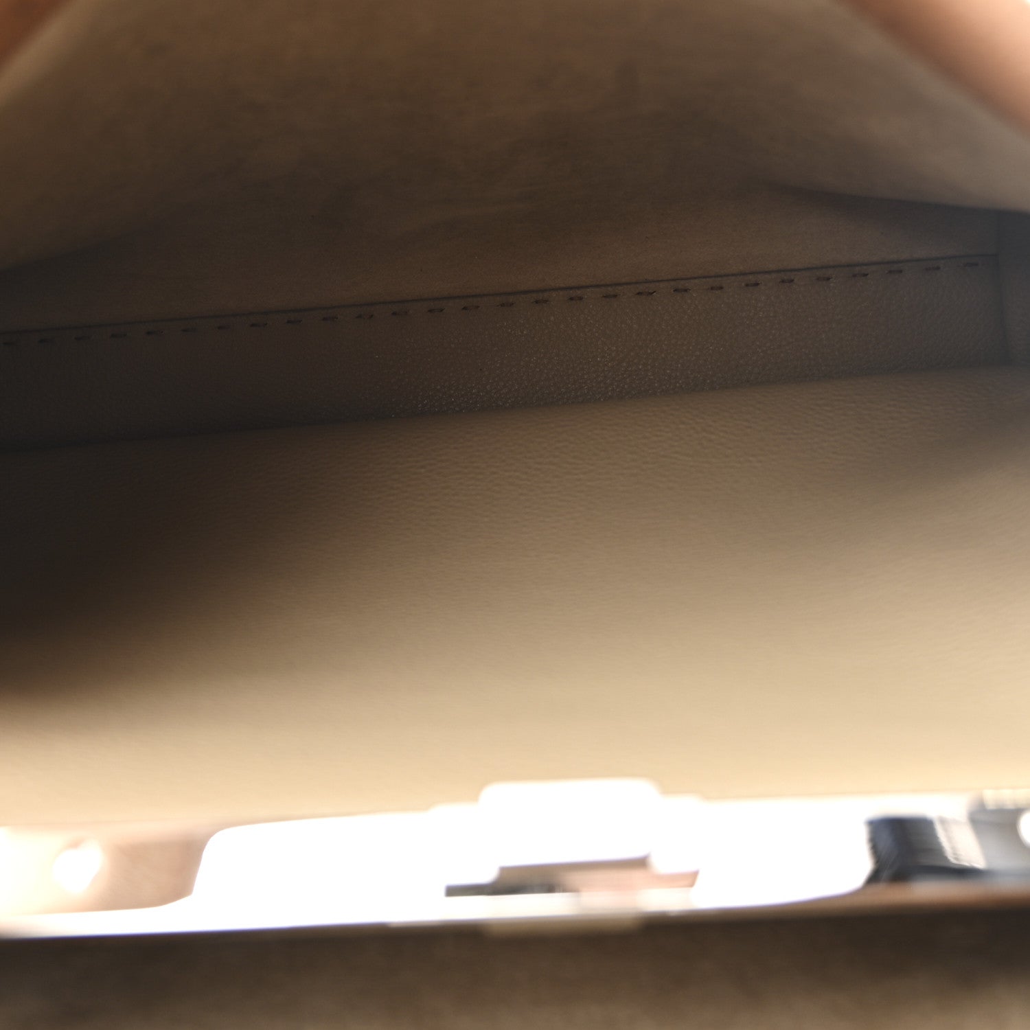 Cuoio Romano Selleria Bi-Color Large Peekaboo Iconic Satchel  Mou Deserto