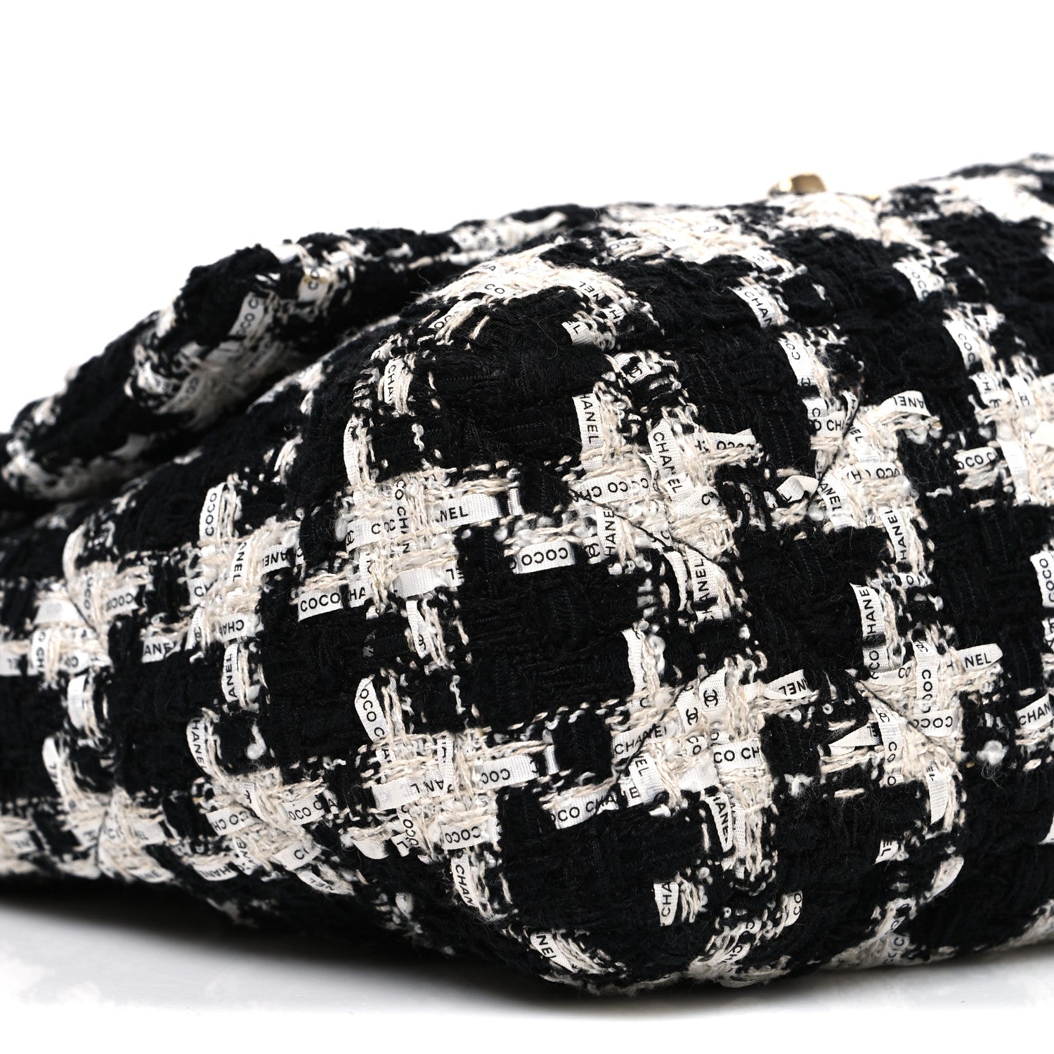 Tweed Quilted Large CHNL 19 Flap Black Ecru White