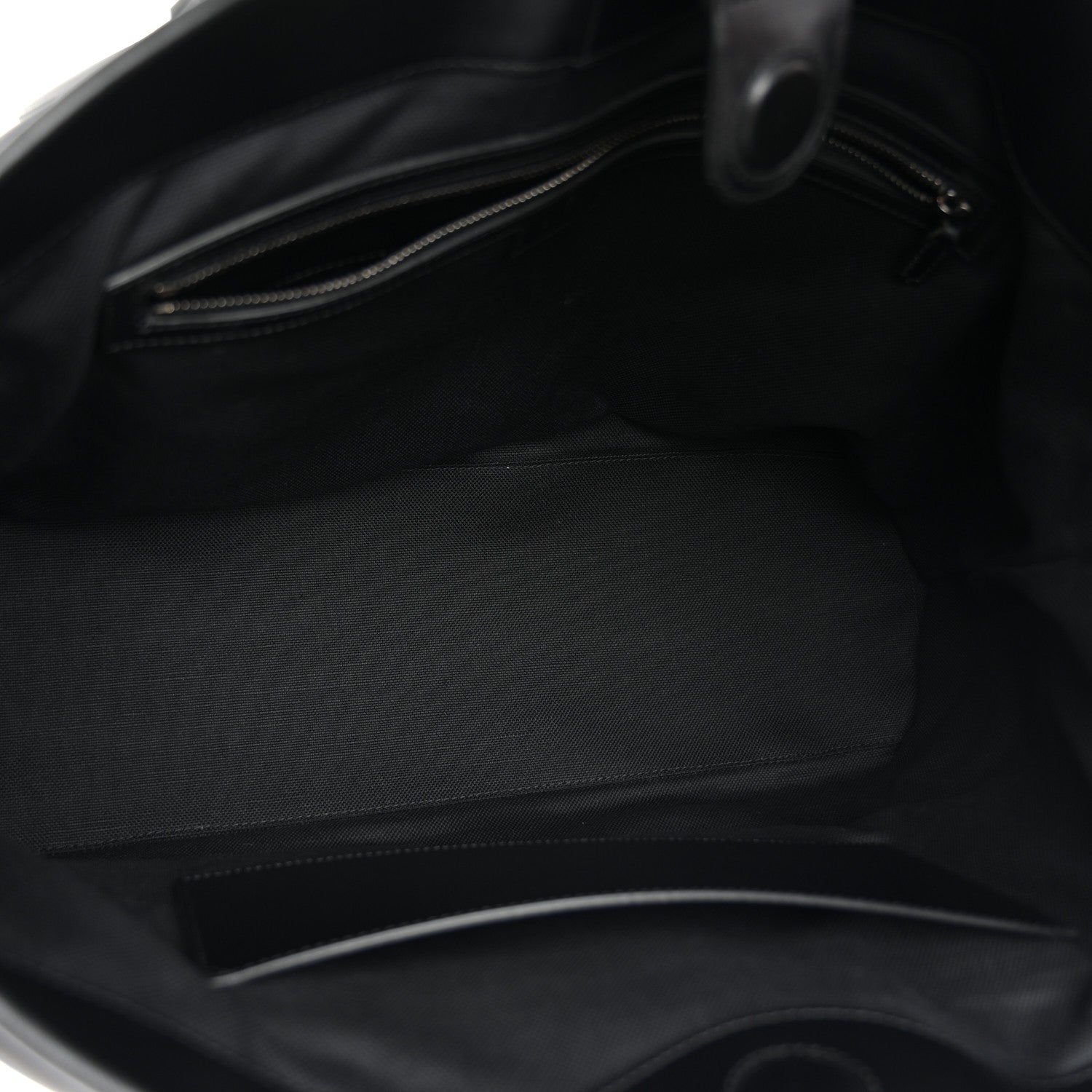 Calfskin Matelasse Monochrome Large GG Marmont Tote Bag Black