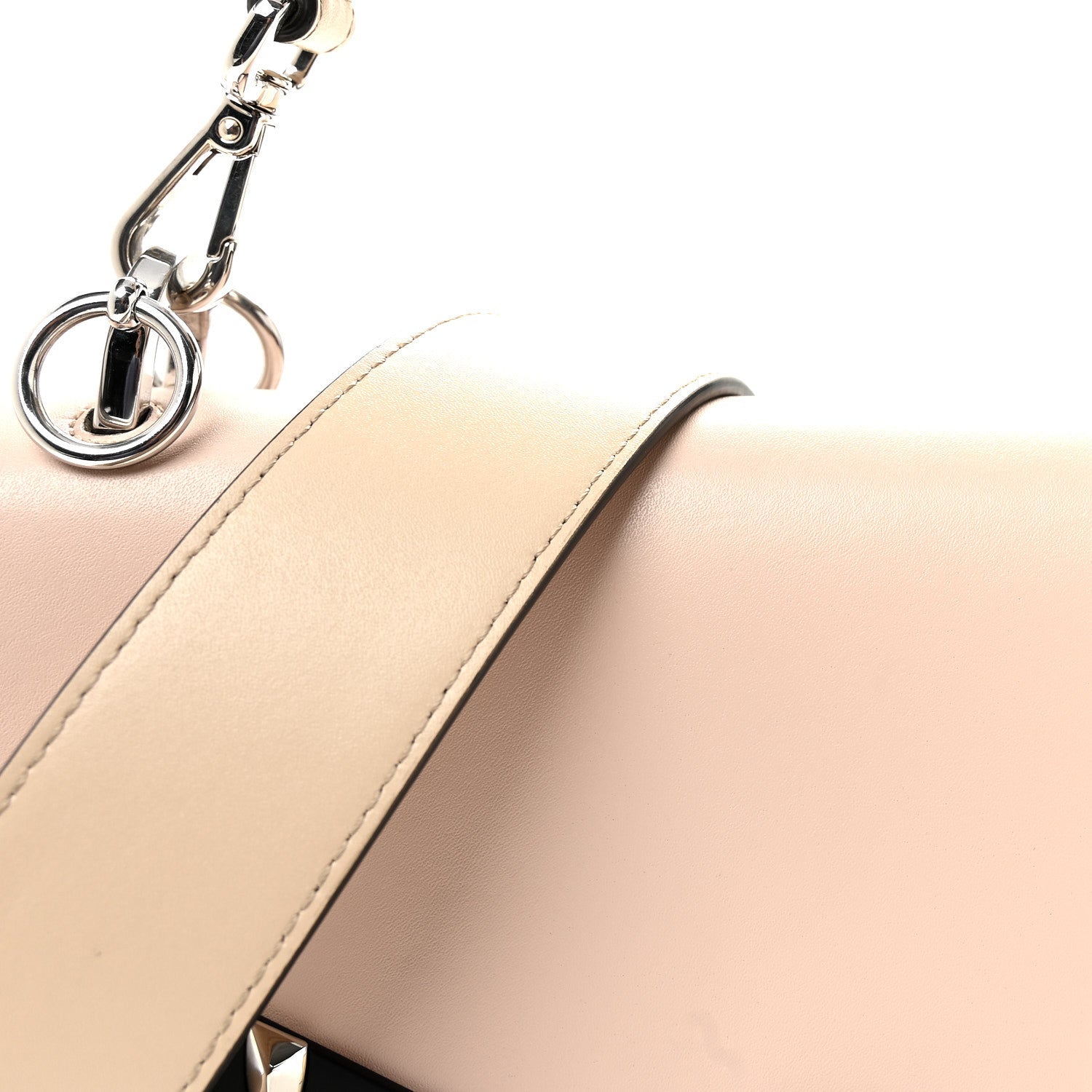 Vitello Liberty Lucido Metal Monster Eyes Studded Kan I Shoulder Bag Cuoio Bubblegum Light Blue