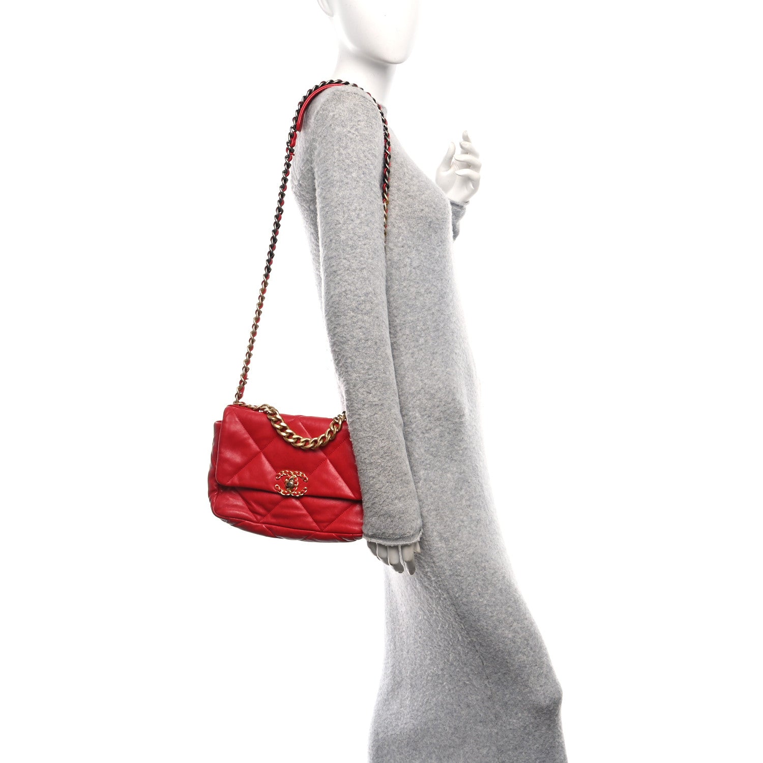 Lambskin Quilted Medium CHNL 19 Flap Red