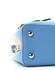 Taurillon Capucines MM Gradient Blue