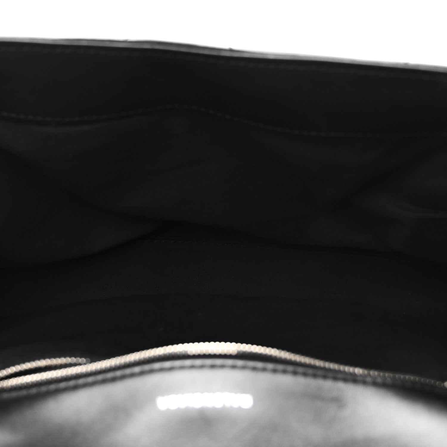 Nappa Calfskin Quilted Touch B Puffy Clutch Black