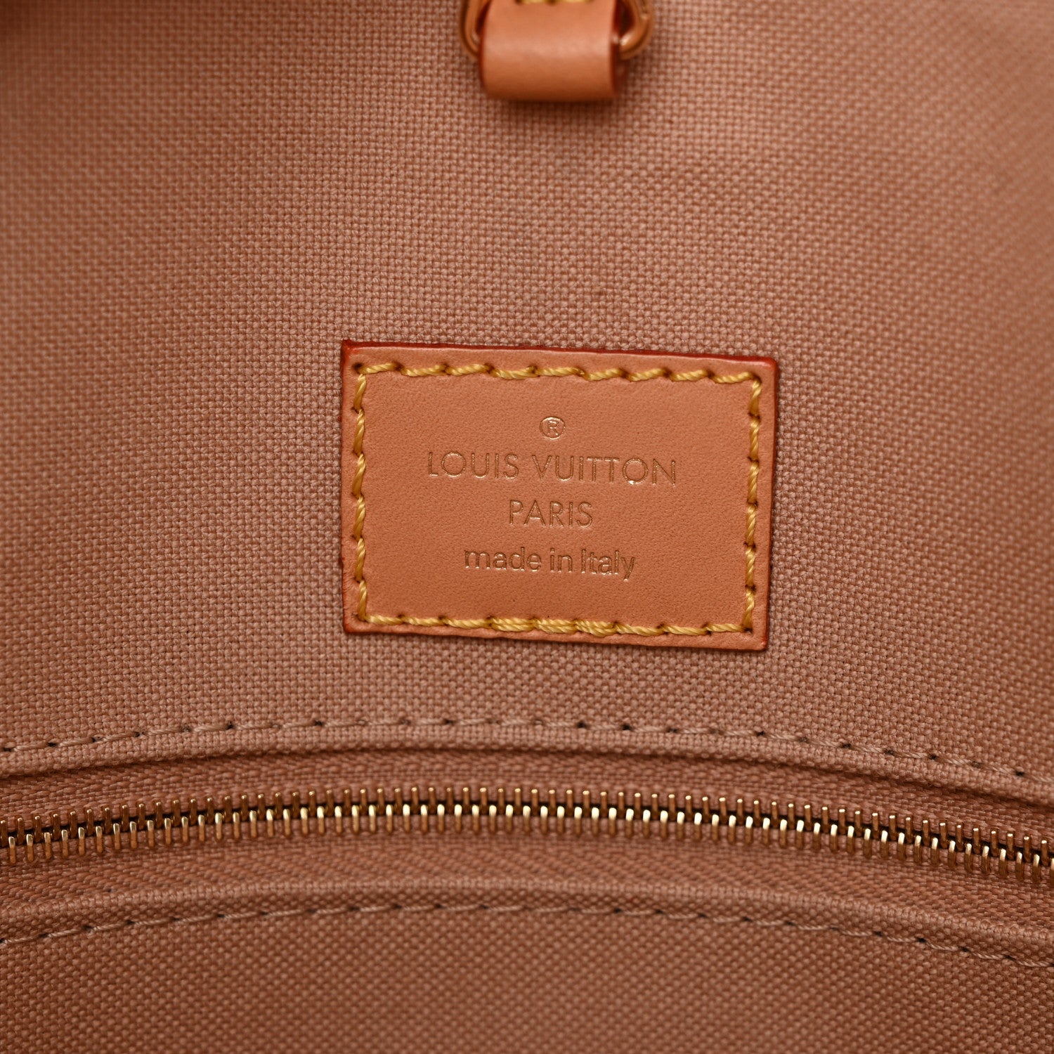 Monogram Dune Giant Onthego MM