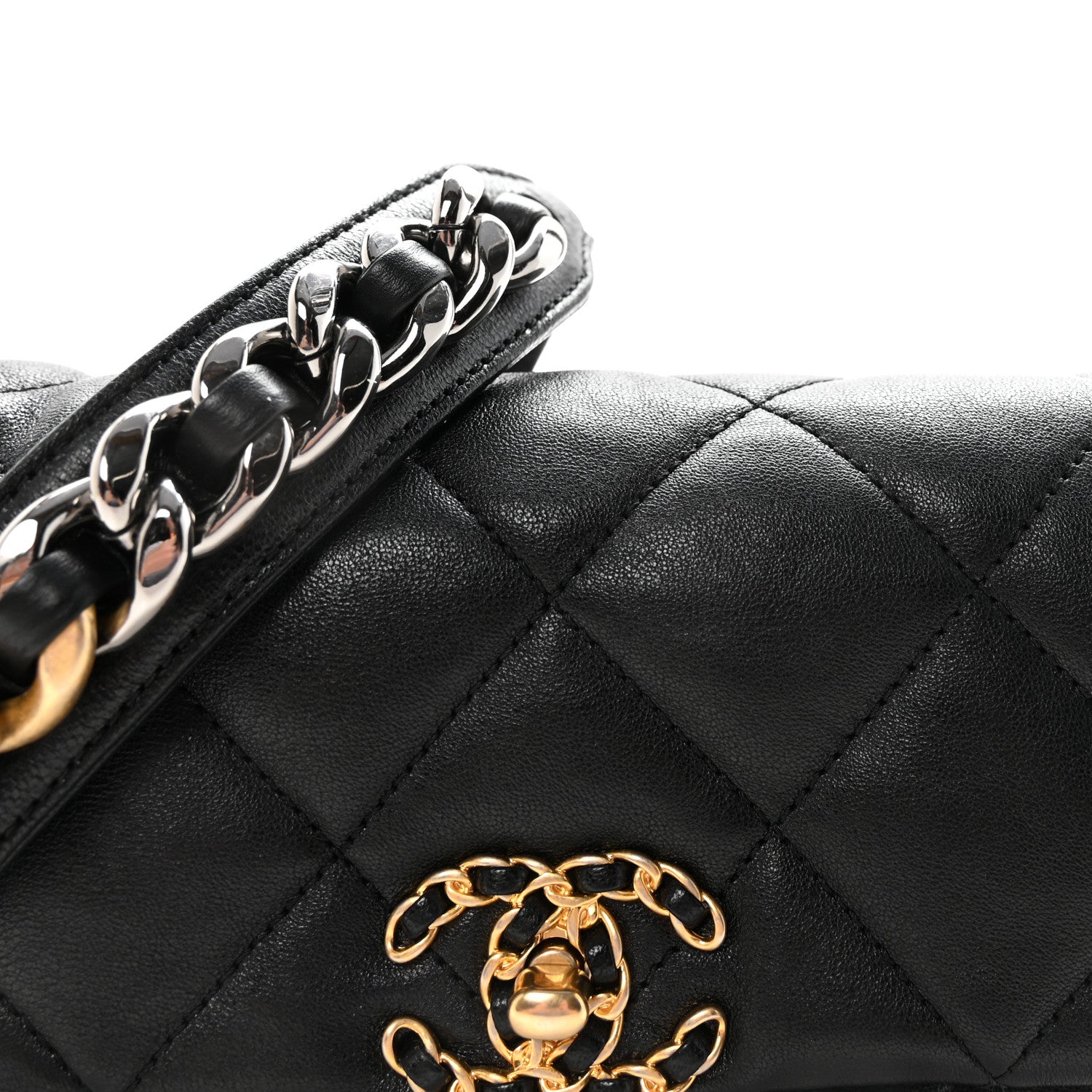 Goatskin Quilted CHNL 19 Waist Bag Black