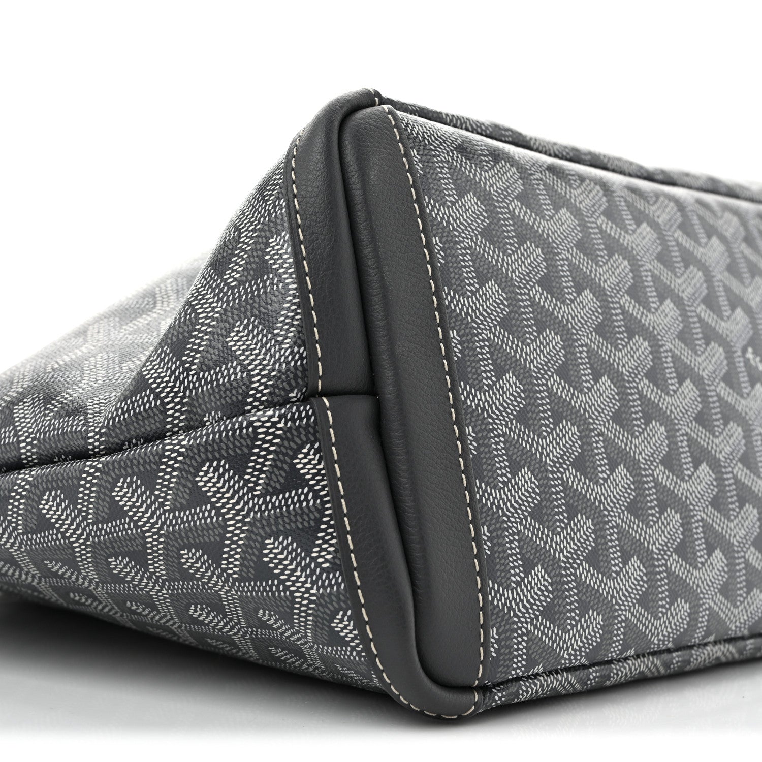 Goyardine Artois MM Grey