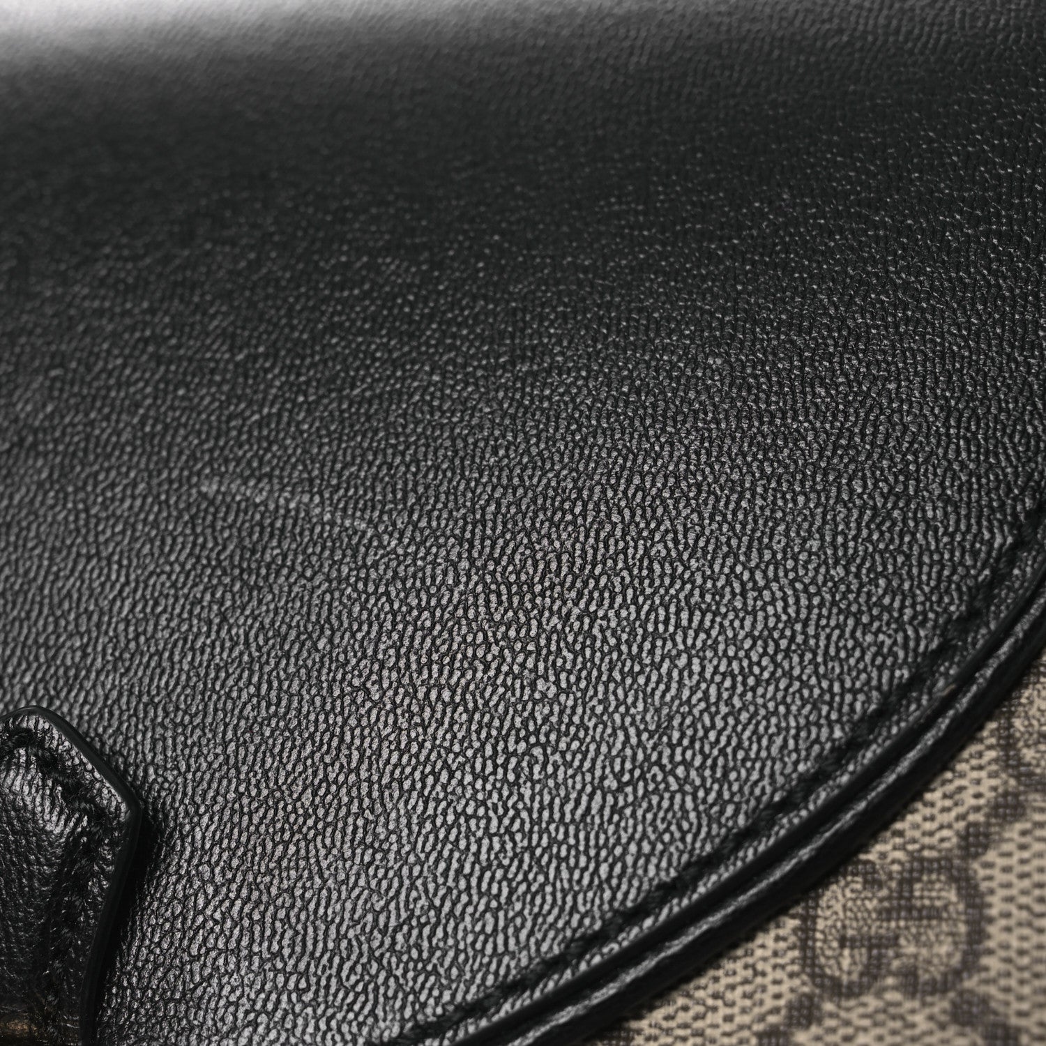 GG Supreme Monogram Calfskin Small Padlock Messenger Shoulder Bag Beige Black Cuir