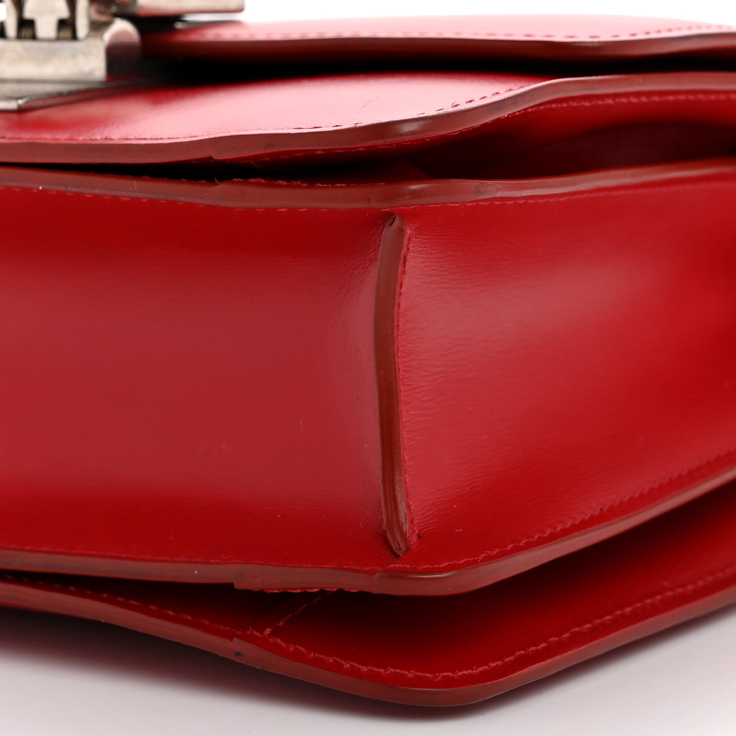 Box Calfskin Small Classic Box Flap Bag Red