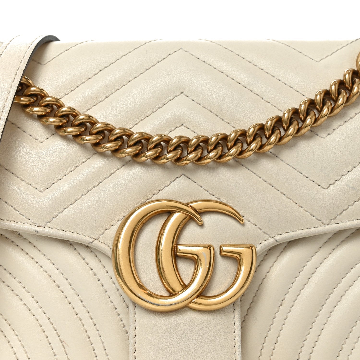 Calfskin Matelasse Small GG Marmont Shoulder Bag White
