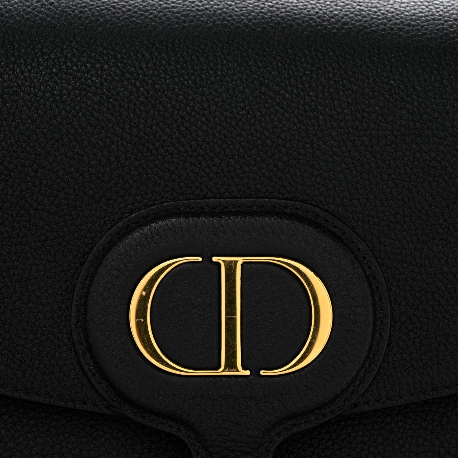 Grained Calfskin Large Bobby Flap Black