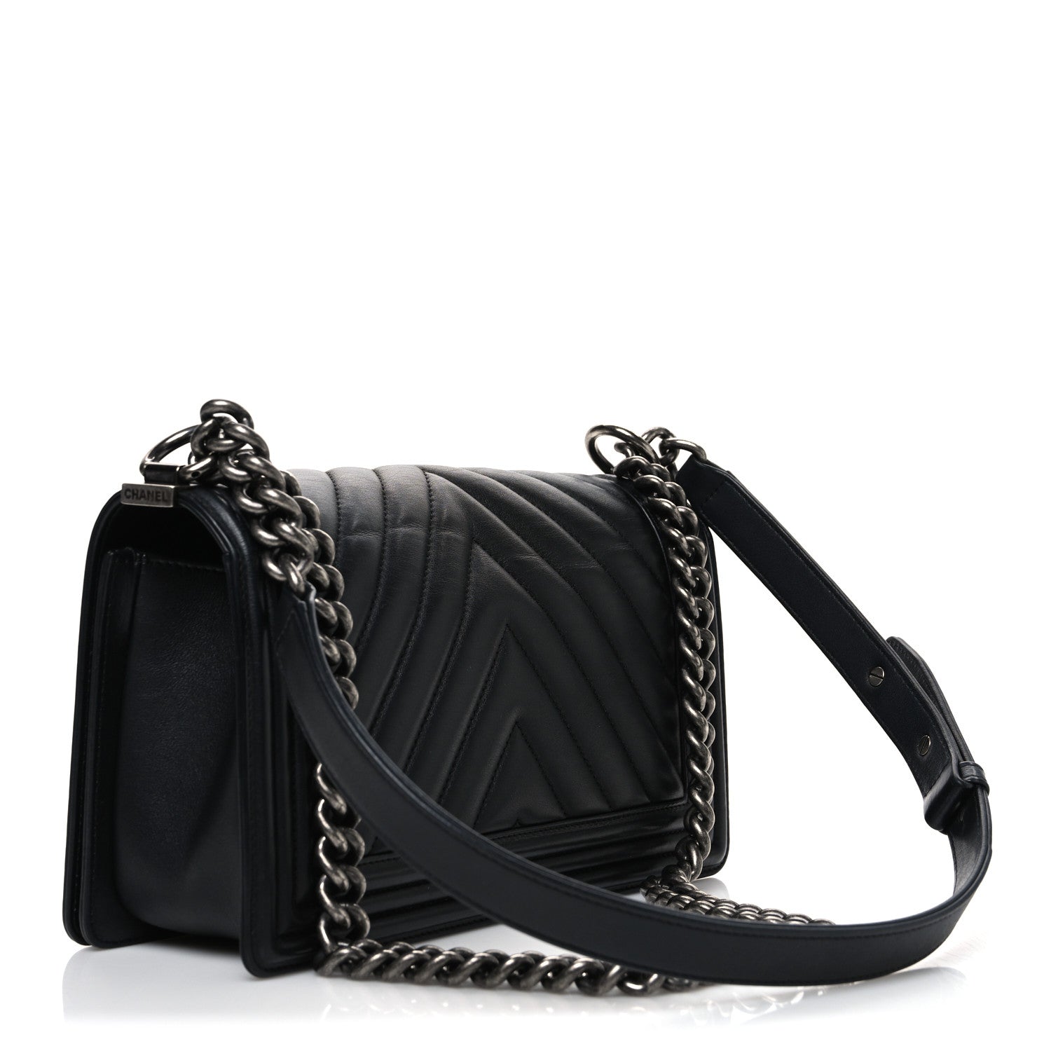 Calfskin Chevron Quilted Medium Boy Flap Black