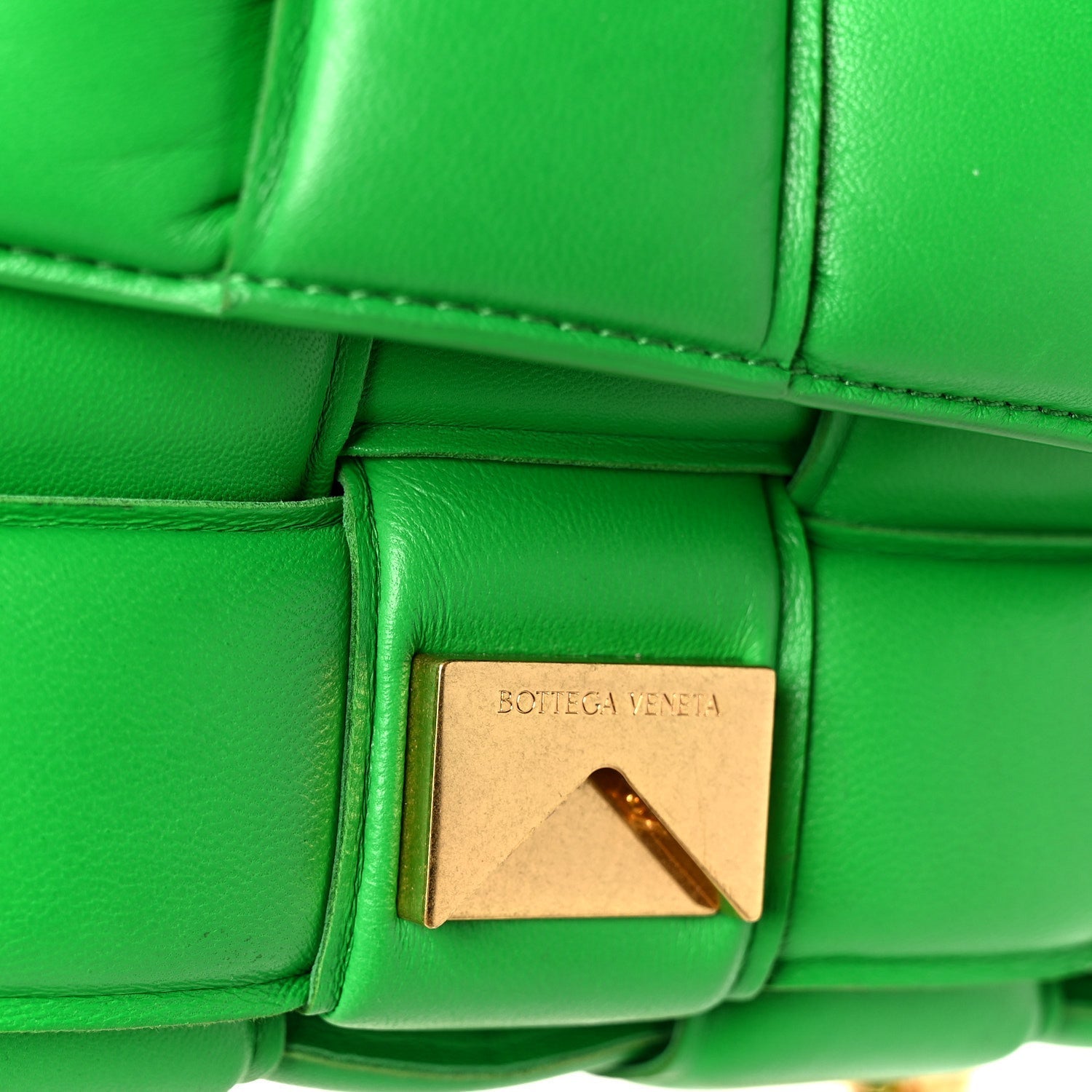Lambskin Maxi Intreccio Padded Chain Cassette Crossbody Bag Racing Green