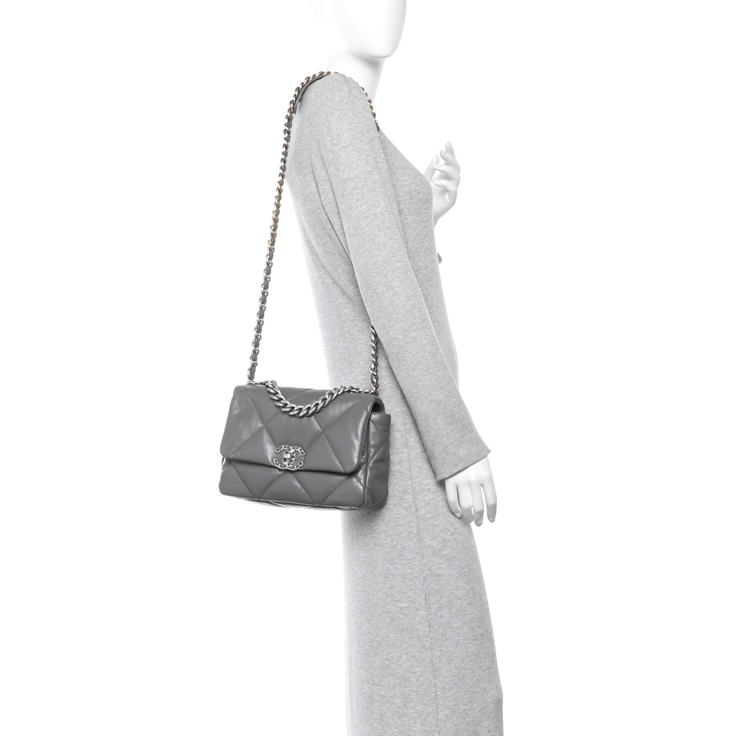 Lambskin Quilted Medium CHNL 19 Flap Dark Grey