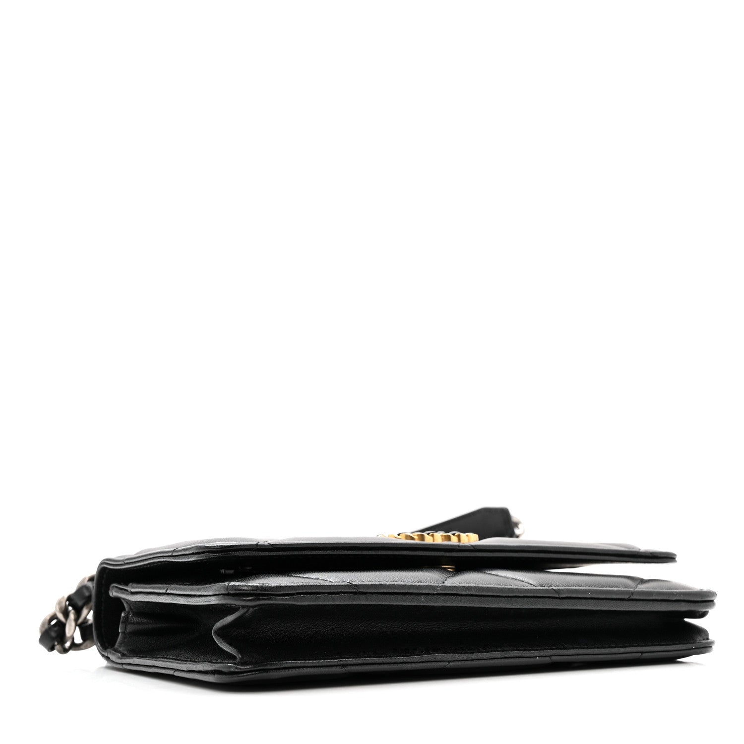 Lambskin Quilted CHNL 19 Wallet On Chain WOC Black