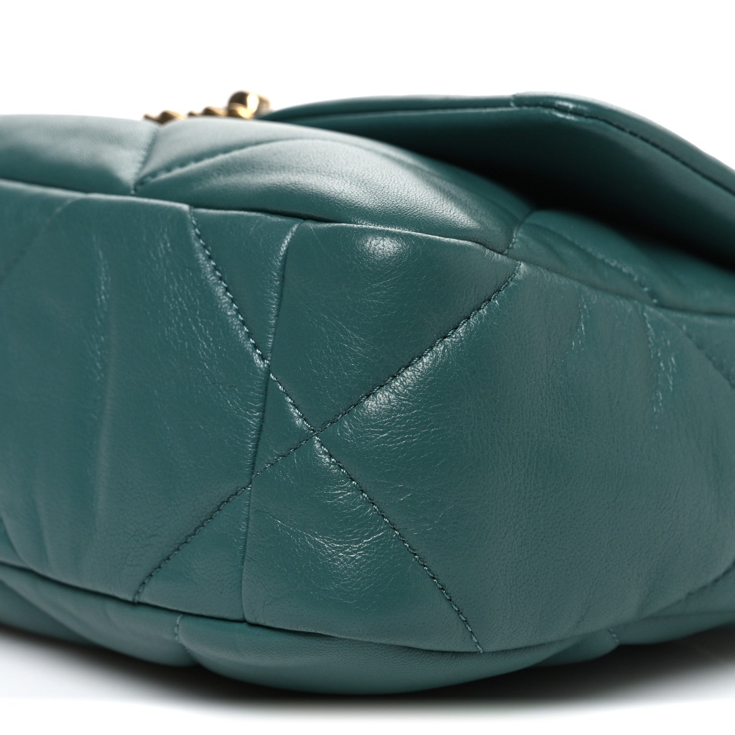 Lambskin Quilted Medium CHNL 19 Flap Green