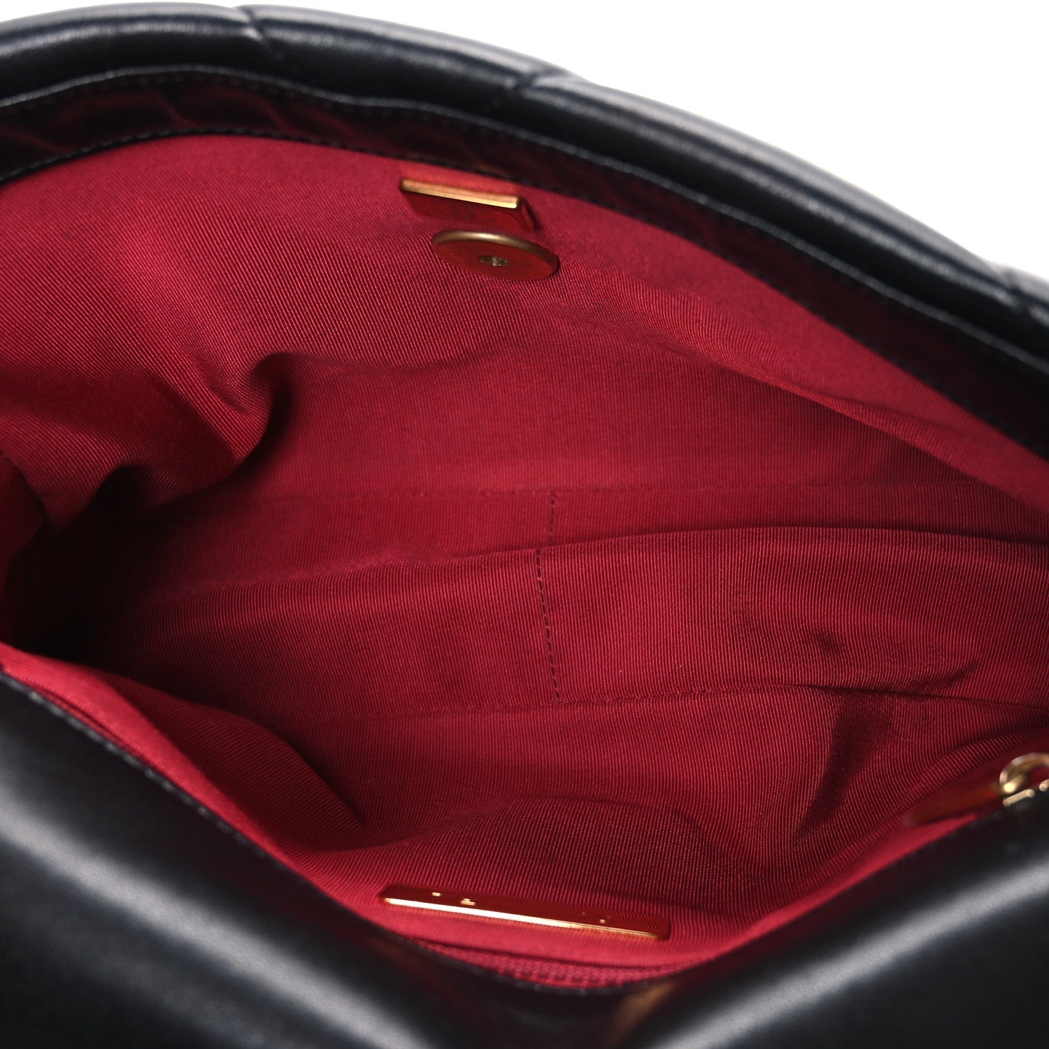 Lambskin Quilted Medium CHNL 19 Flap Black