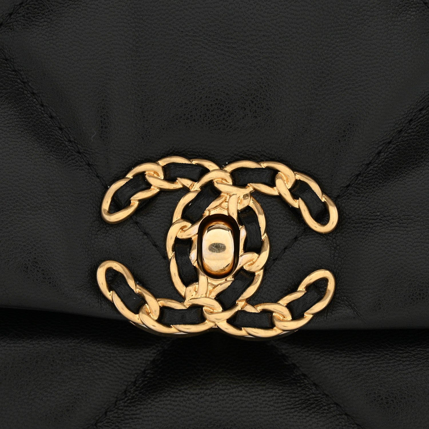 Shiny Goatskin Quilted Large CHNL 19 Flap Black